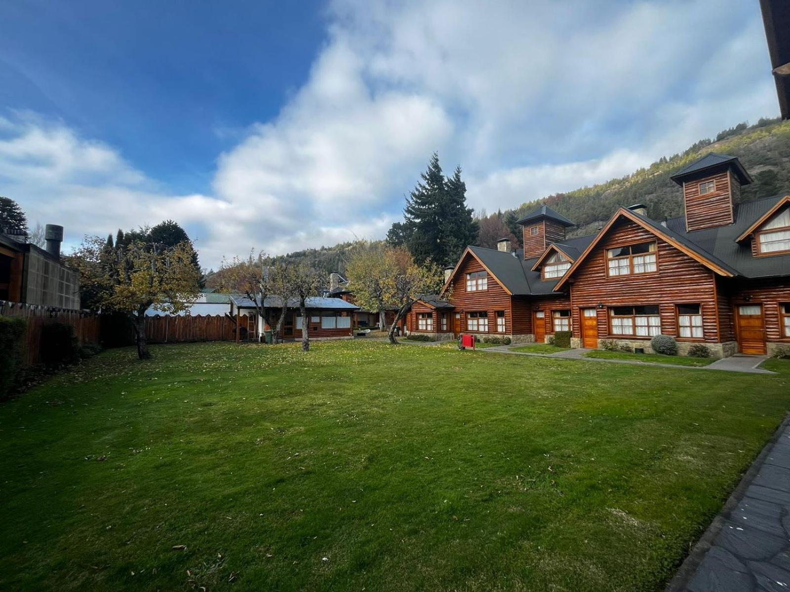 Apart Torres Del Sur San Martin de los Andes Ngoại thất bức ảnh
